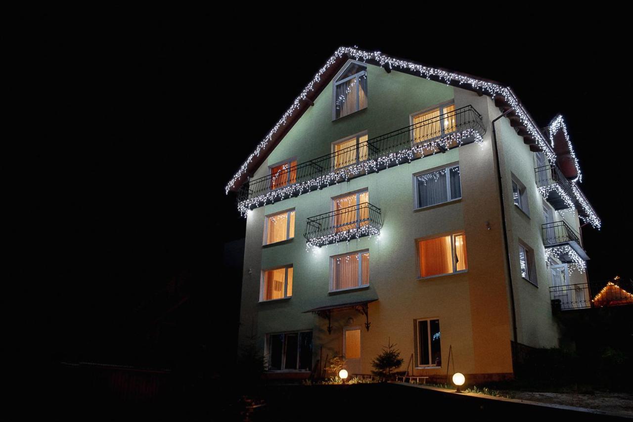 Hotel Toga Jablunyzja Exterior foto